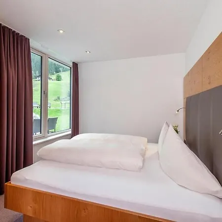 Apart Laudinella, Im Paznaun Holiday home *