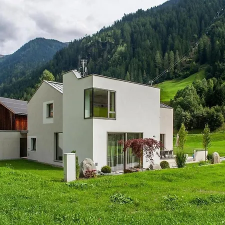 Holiday home Apart Laudinella, Im Paznaun